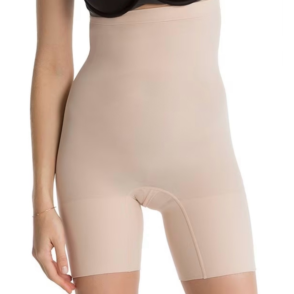 Spanx Higher Power Short - Picture 4 of 6